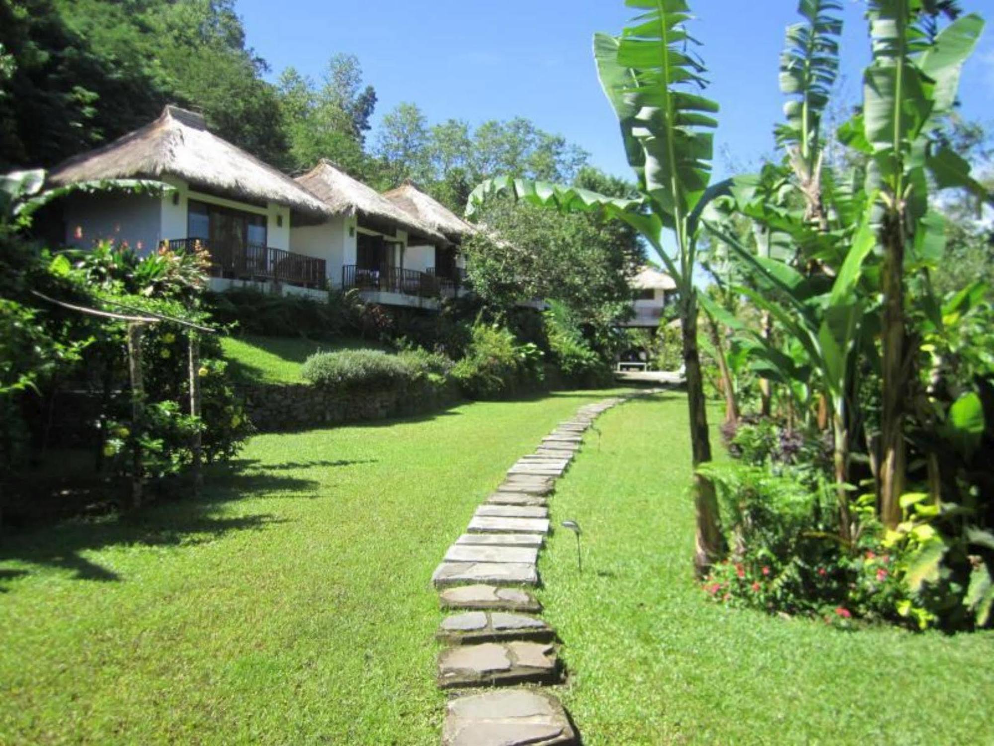 Kelimutu Crater Lakes Ecolodge Desa Kowanara Eksteriør bilde